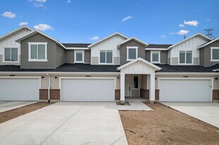 12903 S Parade Trail Ct in Riverton, UT - Building Photo