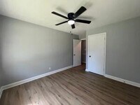 3202 Westmont Dr photo'