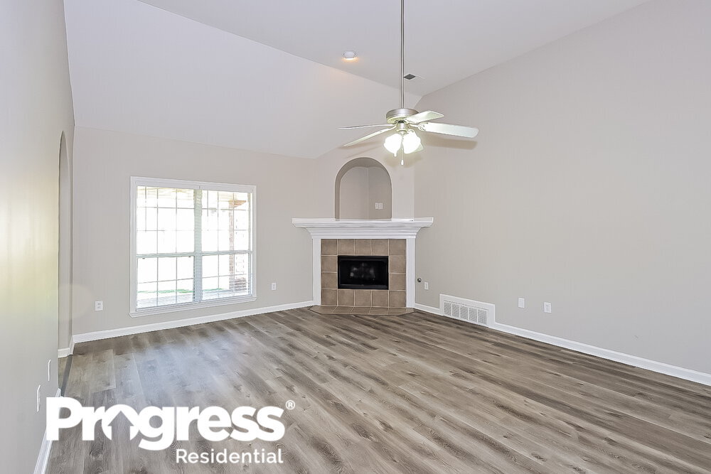 52 Forked Creek Pkwy in Hernando, MS - Building Photo