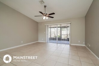 15802 Key Grass Ln in Tice, FL - Building Photo - Building Photo