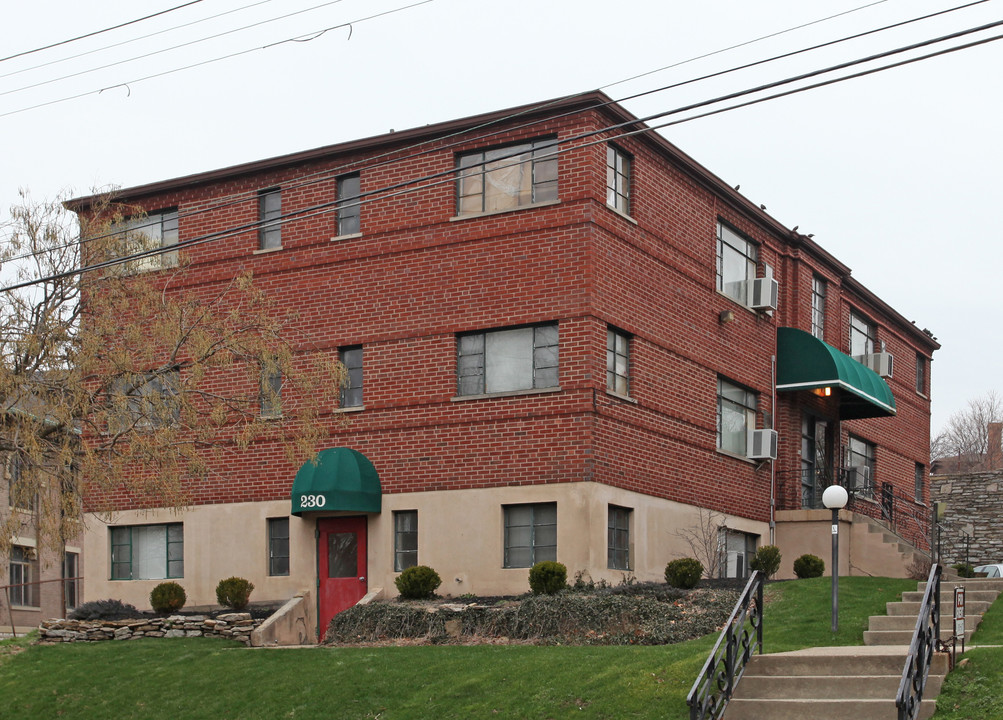 Ludlow Avenue Apartments in Cincinnati, OH - Building Photo