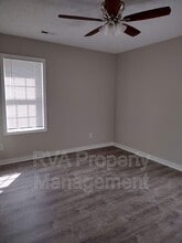 6105 Varina Point Ln in Richmond, VA - Building Photo - Building Photo