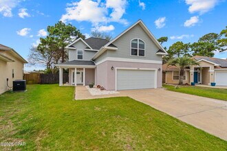 203 Jase Ln in Panama City Beach, FL - Building Photo - Building Photo