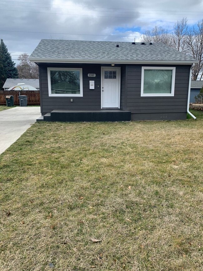 1307 Winslow Ave in Richland, WA - Building Photo - Building Photo