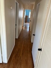 9626 Lubao Ave in Chatsworth, CA - Foto de edificio - Building Photo