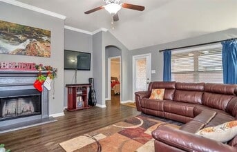 5757 Mountain Stream Trail in Fort Worth, TX - Building Photo - Building Photo