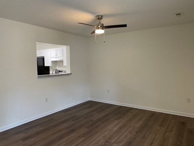 7685 Keistlers Store Road in Sherrills Ford, NC - Building Photo - Building Photo