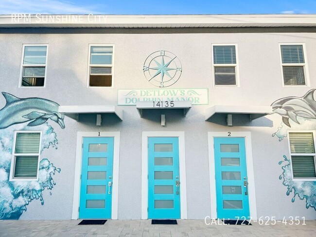 14135 Palm St in Madeira Beach, FL - Building Photo - Building Photo