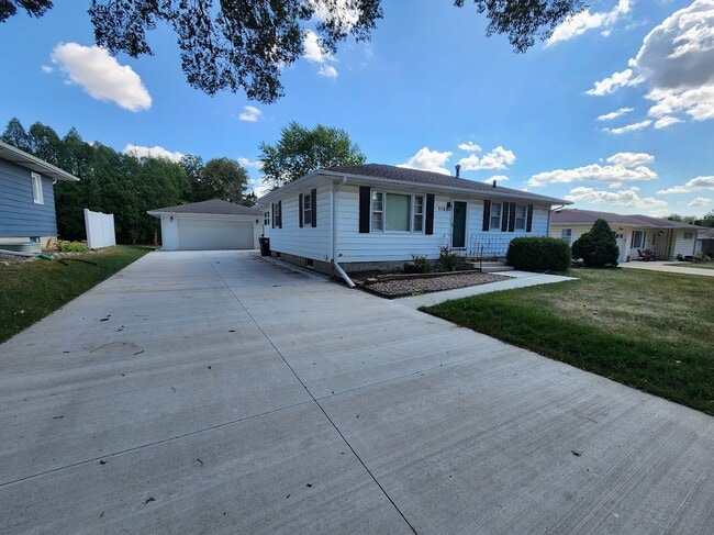 property at 3502 Veralta Dr