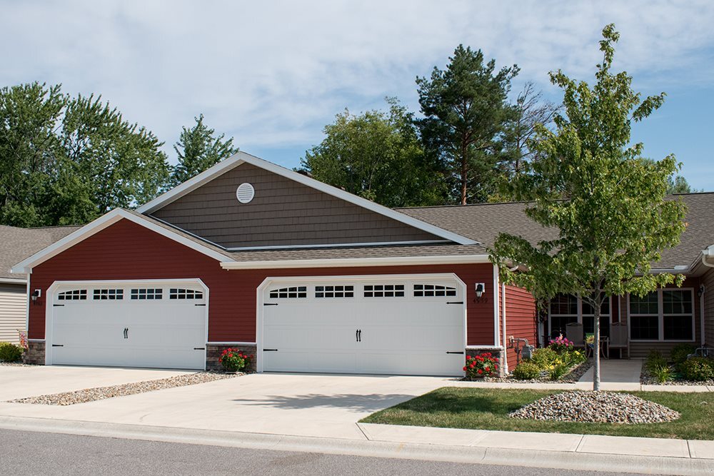 Redwood Midland in Midland, MI - Foto de edificio