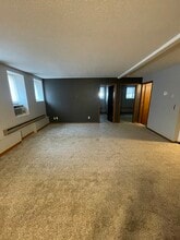 442 Belgrade Ave in North Mankato, MN - Building Photo - Building Photo