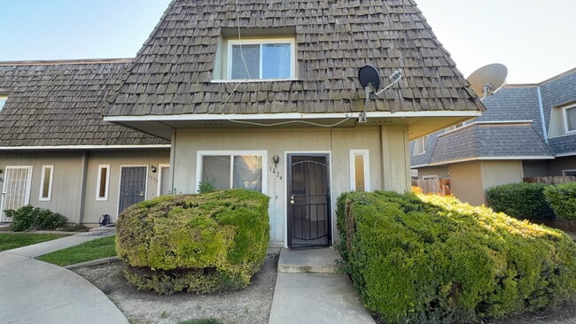 property at 1624 W N Bear Creek Dr