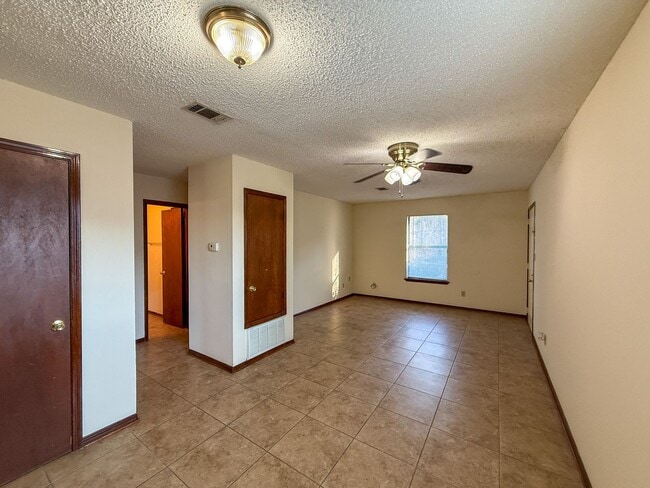 10840 US-98 in Pensacola, FL - Building Photo - Building Photo