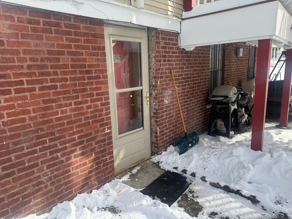 3 Herbert St in Boston, MA - Building Photo