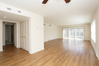 Riverside North Apartments in South Bend, IN - Foto de edificio - Interior Photo