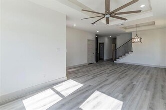 2017 Zuefeldt Dr in Arlington, TX - Building Photo - Building Photo