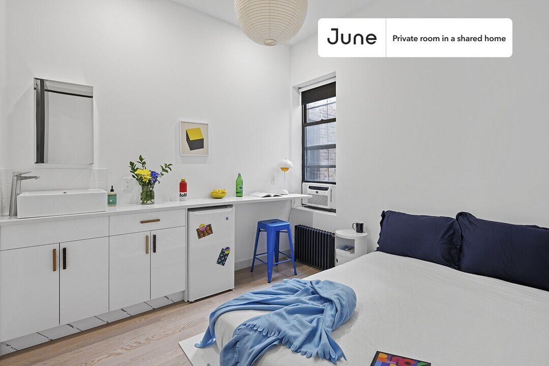 Room in Shared 3 bed/3 bath home in Queens, NY - Foto de edificio