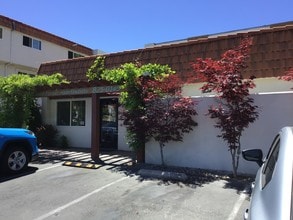Sherwood Forest Apartments Reno Nv Apartments For Rent