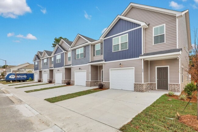 property at 568 Gov Treutlen Cir