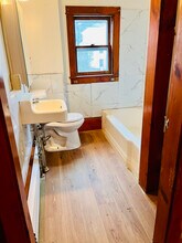 16 Green St in Lebanon, NH - Building Photo - Building Photo