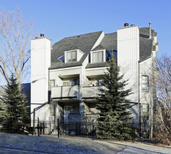 1934 12th Ave SW in Calgary, AB - Building Photo - Building Photo