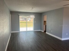 5241 Magnolia Tr in Fruitland Park, FL - Building Photo - Building Photo