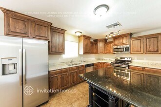 2408 W Seldon Ln in Phoenix, AZ - Building Photo - Building Photo