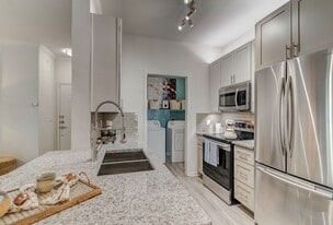 Cortland Southpark Terraces in Austin, TX - Building Photo