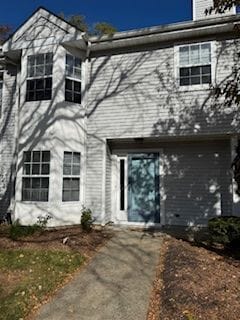 325 Towne Dr