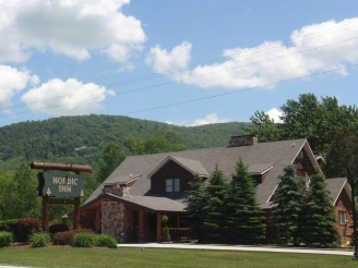 Nordic Inn in Rutland, VT - Foto de edificio