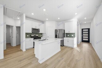 713 Leavenworth Dr in McKinney, TX - Building Photo - Building Photo