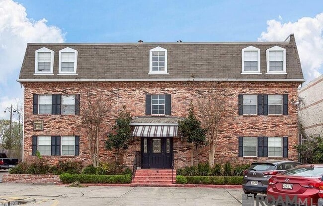 property at 4735 Government St