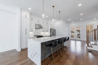 1032 Robert Smalls Wy in Atlanta, GA - Building Photo - Building Photo