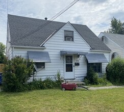 3753 W 117th St in Cleveland, OH - Building Photo - Building Photo
