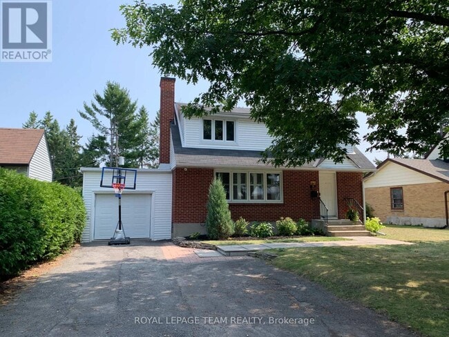 property at 1383 Morley Blvd