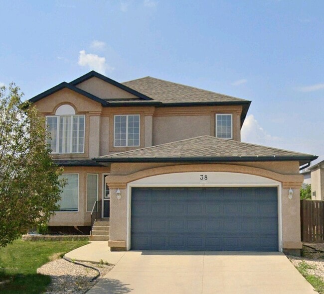 property at 38 Eastmoor Cove