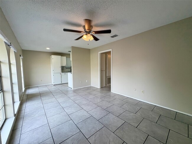 property at 3021 Sycamore Ave