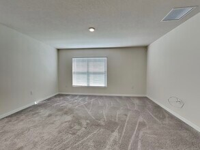 749 SE 64th Terrace in Ocala, FL - Foto de edificio - Building Photo