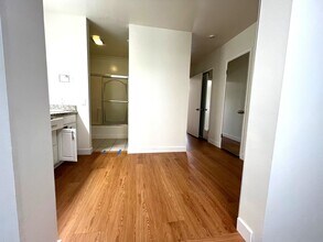 5859 Bucknell Ave in Los Angeles, CA - Building Photo - Building Photo