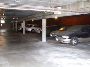 2409 W 227th in Torrance, CA - Foto de edificio - Building Photo