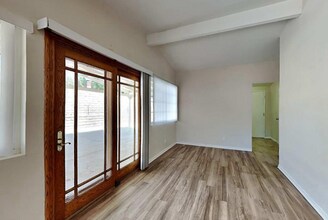 3509 Guadilamar Dr in Santa Clarita, CA - Building Photo - Building Photo
