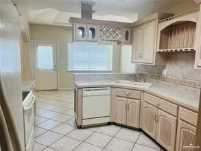 18 San Roman St in Mission, TX - Building Photo - Building Photo