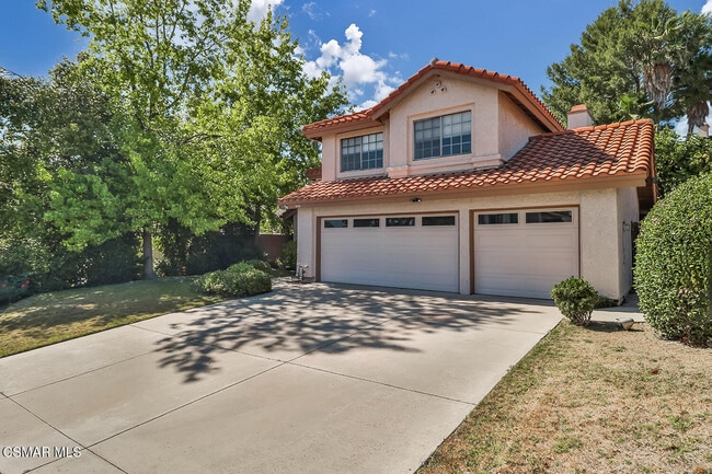 2155 Meadow Brook Ct in Thousand Oaks, CA - Building Photo - Building Photo