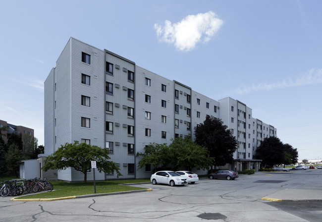 Davenport Apartments