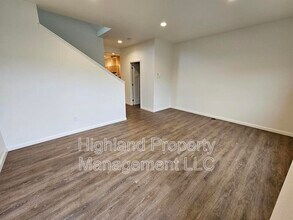 502 NE Stadium Way in Pullman, WA - Foto de edificio - Building Photo