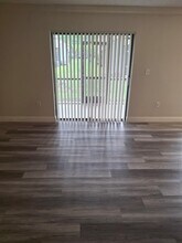 3222 Coral Lake Ln in Coral Springs, FL - Building Photo - Building Photo