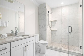 1609 N Rutherford Ave, Unit 106 in Chicago, IL - Building Photo - Building Photo