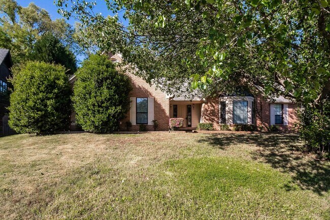 3506 Hacks Cove