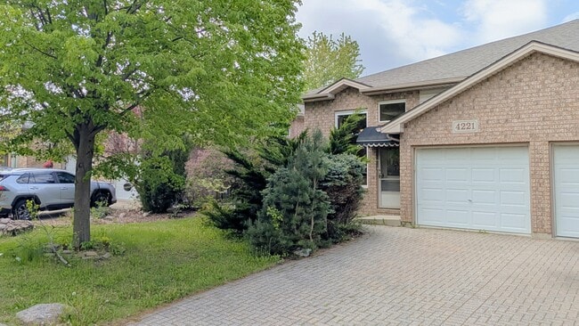 property at 4221 Stagecoach Ave