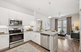 One90 Frankford in Dallas, TX - Building Photo